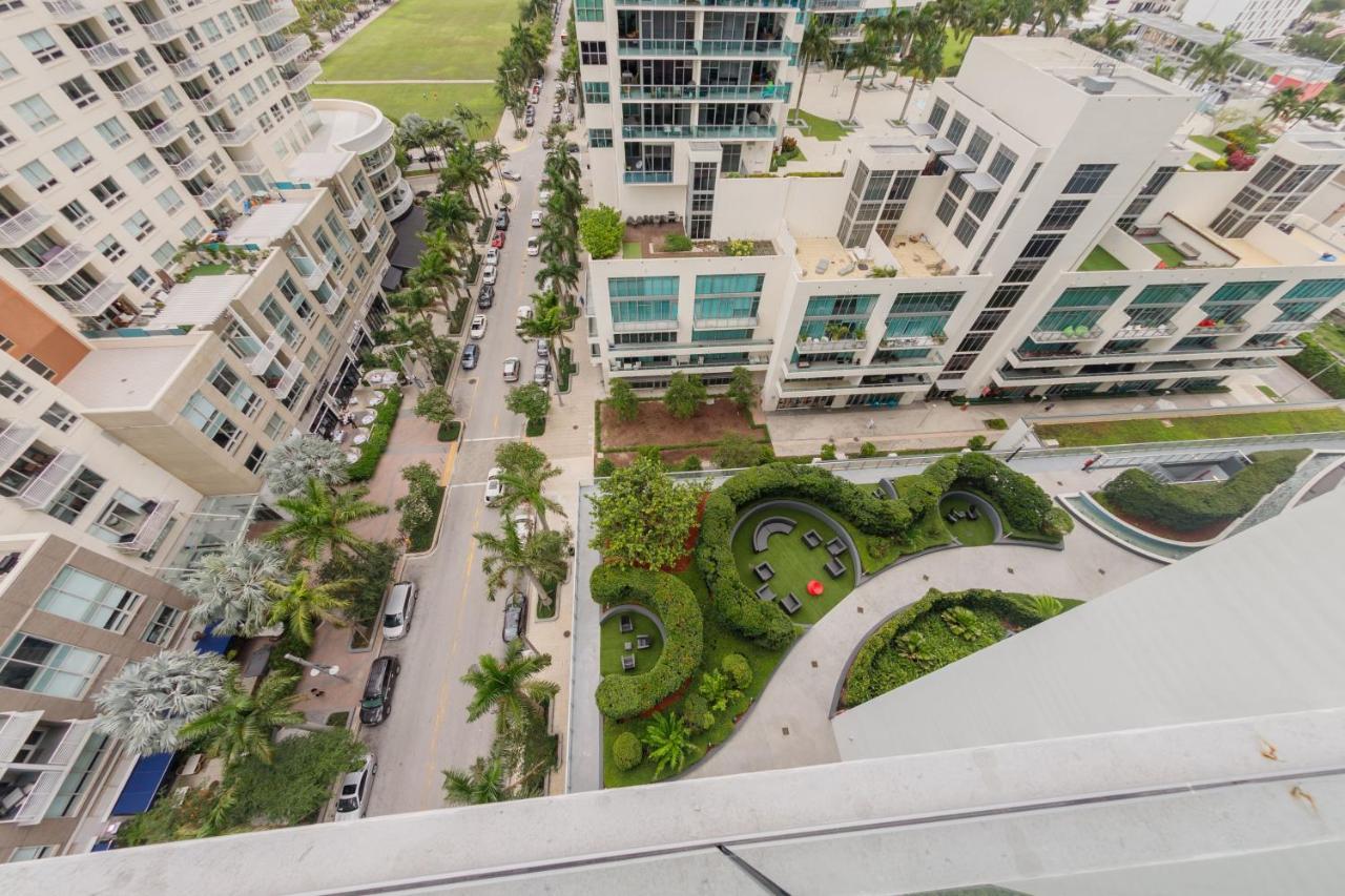 Midtown Miami Residences Doral Bagian luar foto